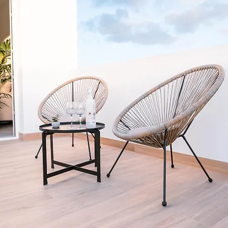 Dona Carmen 1 * Las Playas