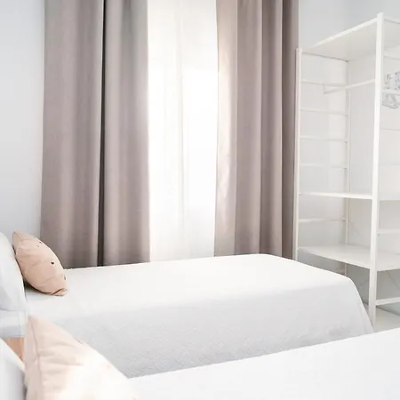 Dona Carmen 1 Hébergement de vacances *